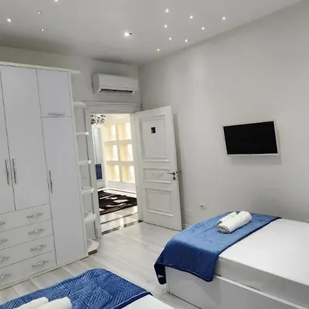 Darlings's Place